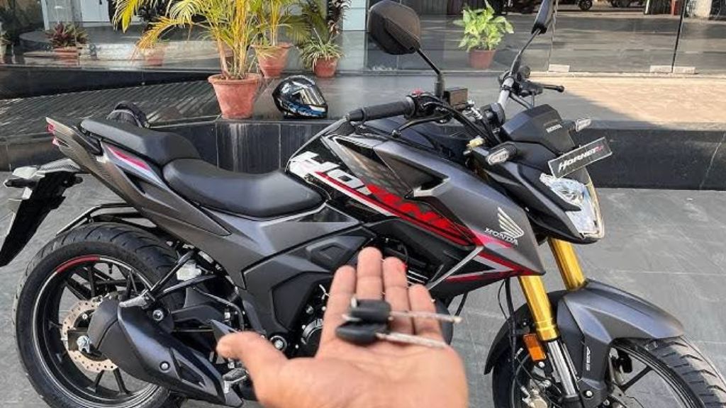 Honda Hornet 2.0 Honda Hornet 2.0
