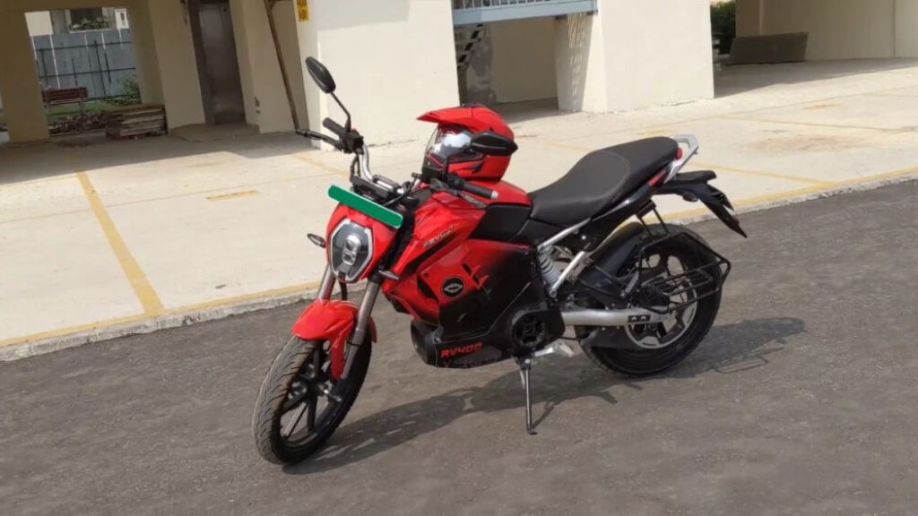 Revolt RV400: जबरदस्त फिचर्स और दमदार लुक के साथ, मिलेंगा रेंज भी। Revolt RV400: जबरदस्त फिचर्स और दमदार लुक के साथ, मिलेंगा रेंज भी।