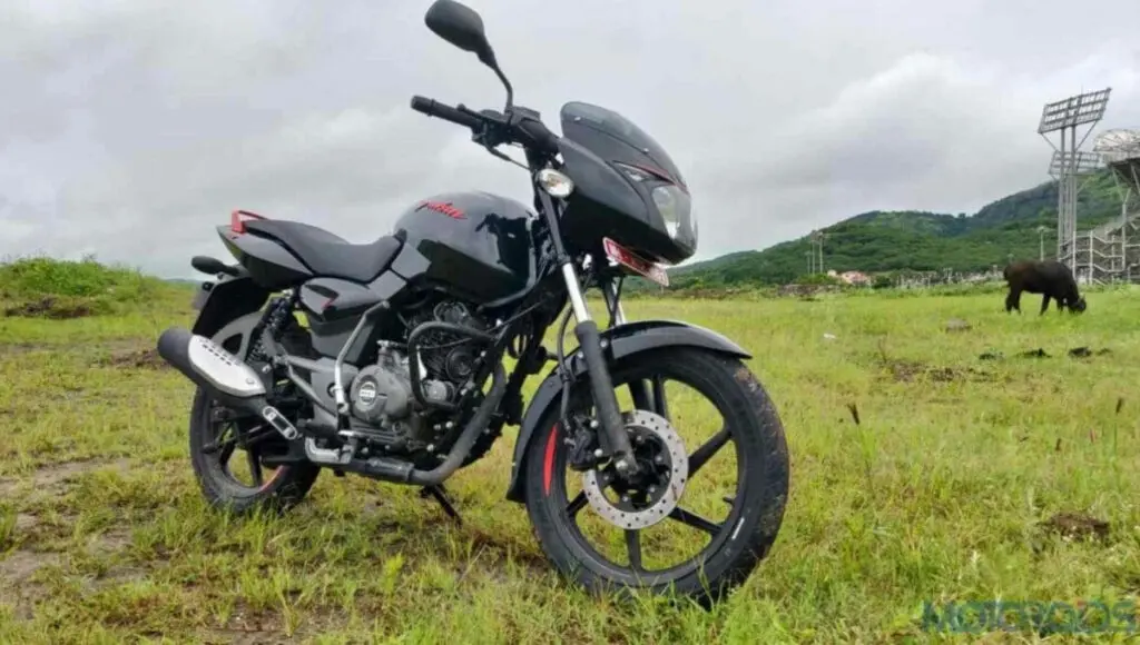 Bajaj Pulsar 125 : कम बजट के साथ मिलेगा बेहतर परफॉर्मेंस। Bajaj Pulsar 125 : कम बजट के साथ मिलेगा बेहतर परफॉर्मेंस।