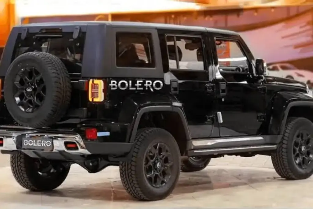Mahindra Bolero 2025 Price: अतरंगी अंदाज में सड़को पर मचाएंगी गर्दा। Mahindra Bolero 2025 Price: अतरंगी अंदाज में सड़को पर मचाएंगी गर्दा।