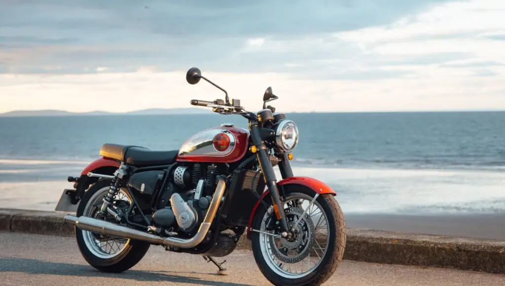 BSA Gold Star 650 : बुलेट को देंगी सीधी टक्कर, मिल रही है इतने रुपए में। BSA Gold Star 650 : बुलेट को देंगी सीधी टक्कर, मिल रही है इतने रुपए में।