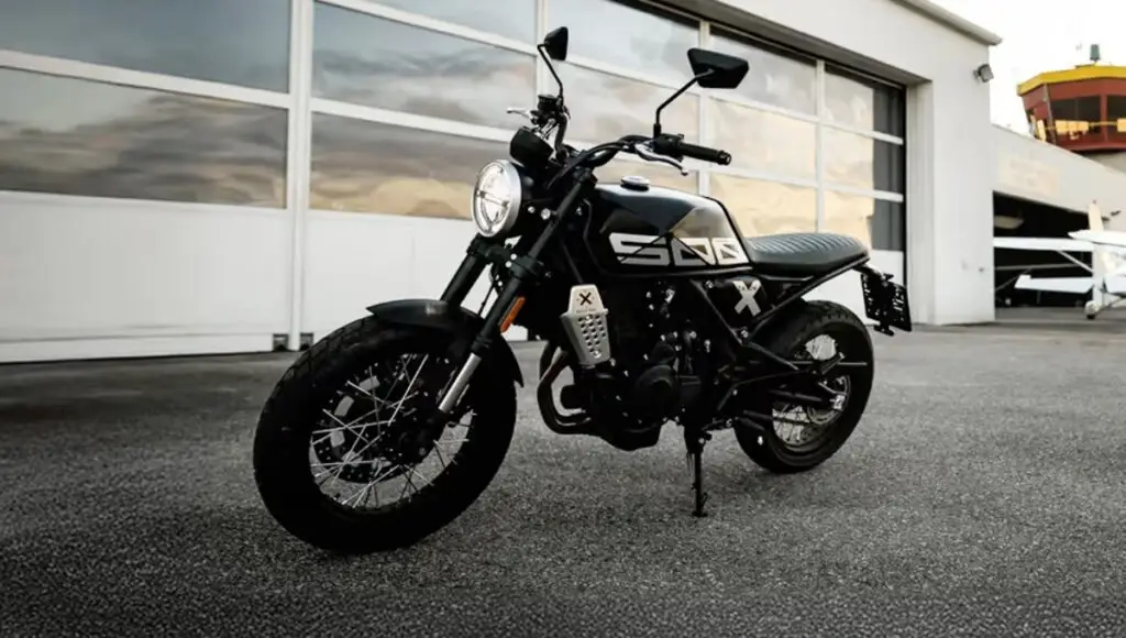 Brixton Motorcycles Crossfire 500X: बुलेट की छुट्टी कर देंगी यह स्ट्रॉन्ग इंजन वाली बाइक। Brixton Motorcycles Crossfire 500X: बुलेट की छुट्टी कर देंगी यह स्ट्रॉन्ग इंजन वाली बाइक।
