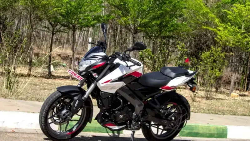 Bajaj Pulsar NS200