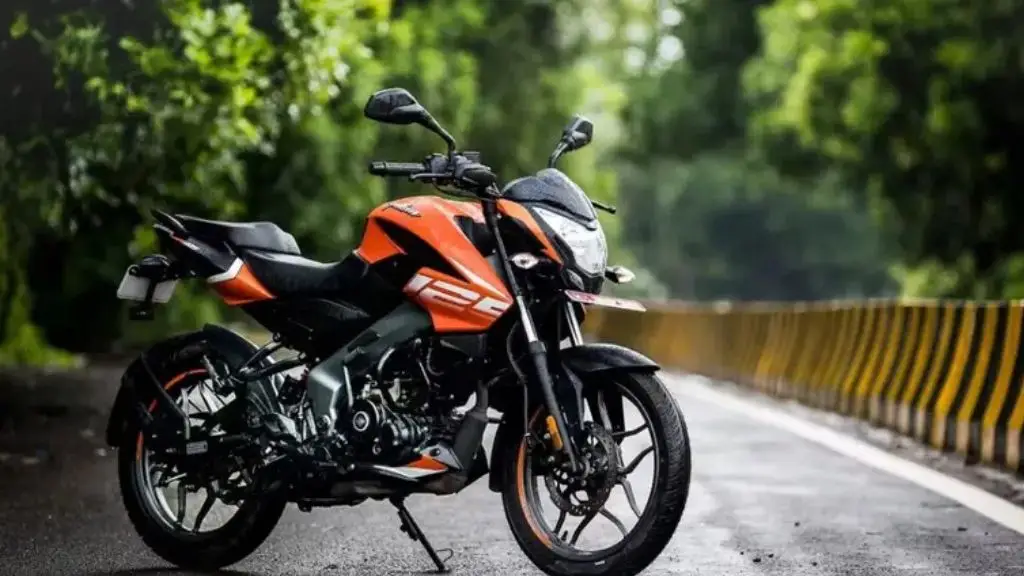 Bajaj Pulsar NS125: पल्सर को 1.05 लाख रुपए देकर ले आए घर, मिलते है खास फिचर्स भी। Bajaj Pulsar NS125: पल्सर को 1.05 लाख रुपए देकर ले आए घर, मिलते है खास फिचर्स भी।
