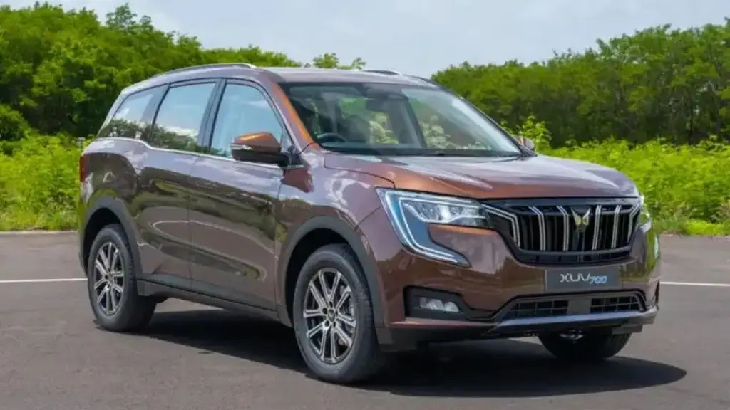 Mahindra XUV700 Facelift होने वाली है जल्दी, मिल रहे है खास फिचर्स और शानदार लुक भी। Mahindra XUV700 Facelift होने वाली है जल्दी, मिल रहे है खास फिचर्स और शानदार लुक भी।