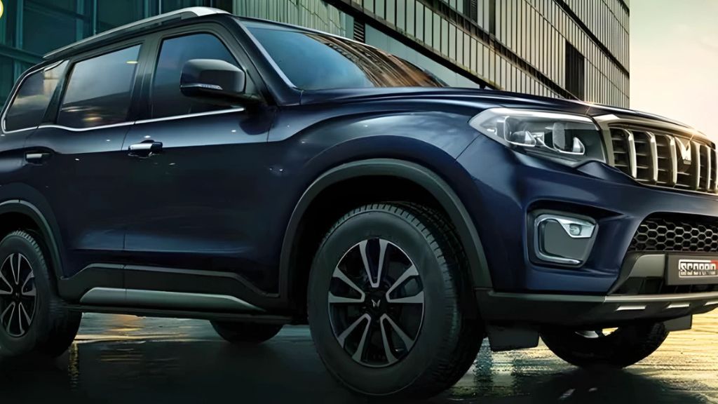 mahindra scorpio n facelift spied