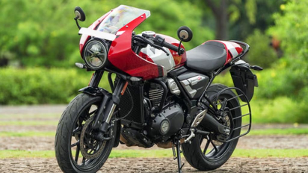 Triumph Thruxton 400