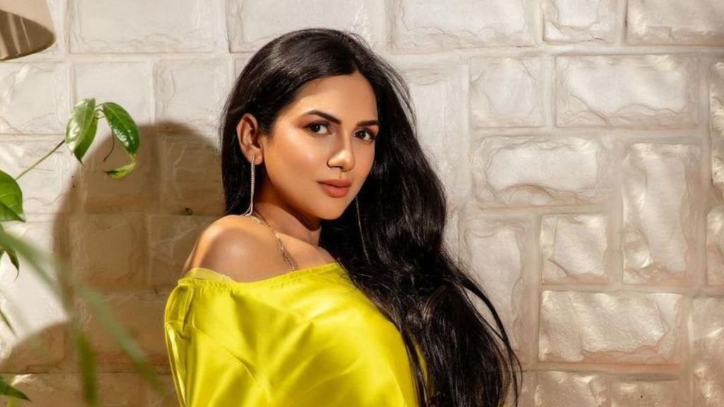 akanksha chamola video