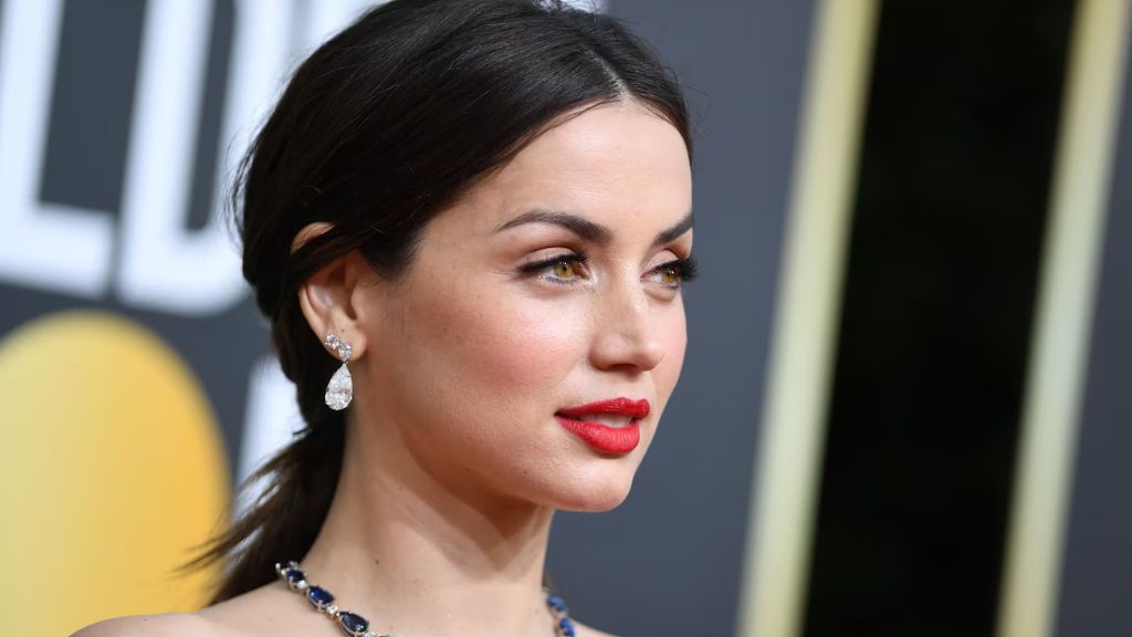 ana de armas net worth