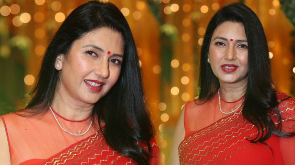 deepti bhatnagar net worth