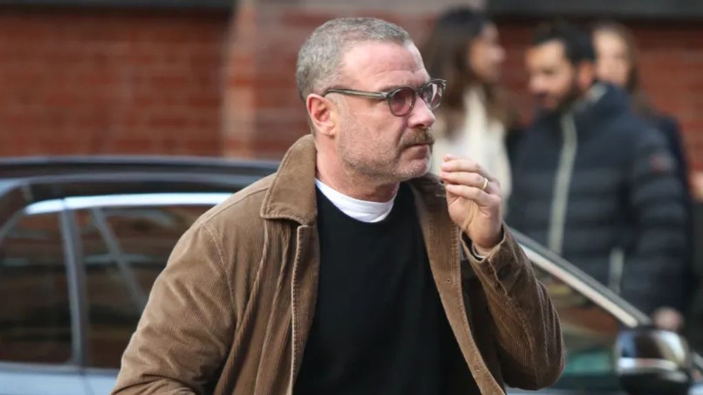 liev schreiber news