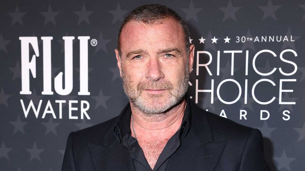 liev schreiber