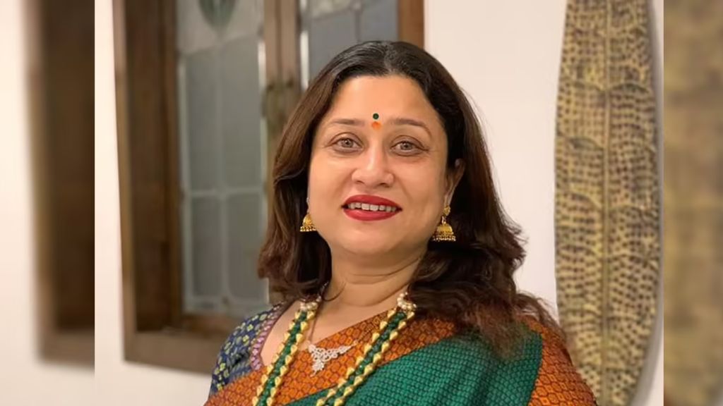 Suchitra Bandekar net worth