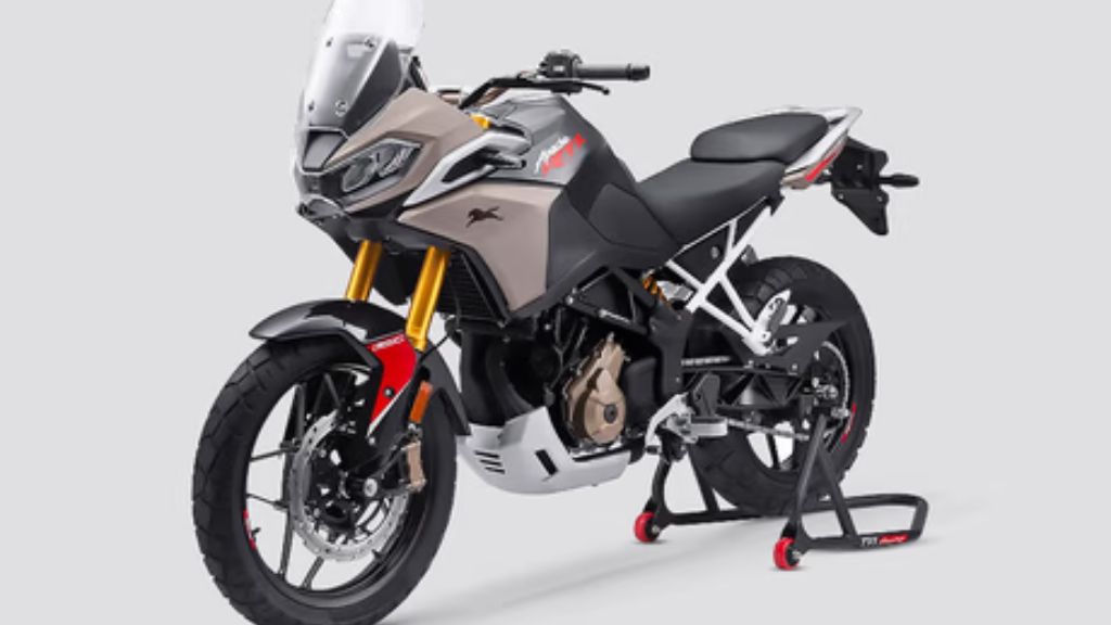 TVS Apache RTX price
