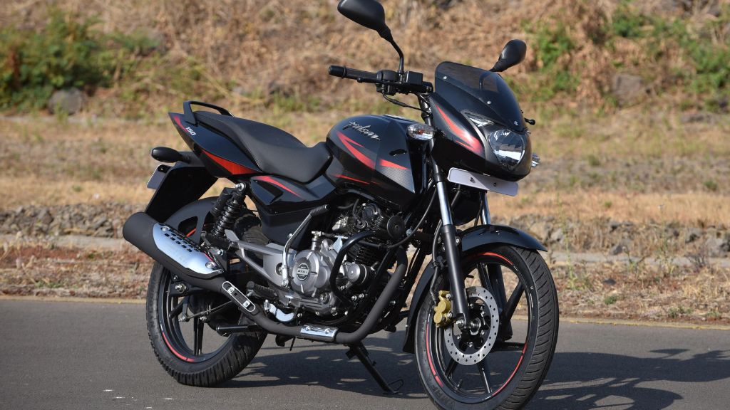 bajaj pulsar 150 (1)