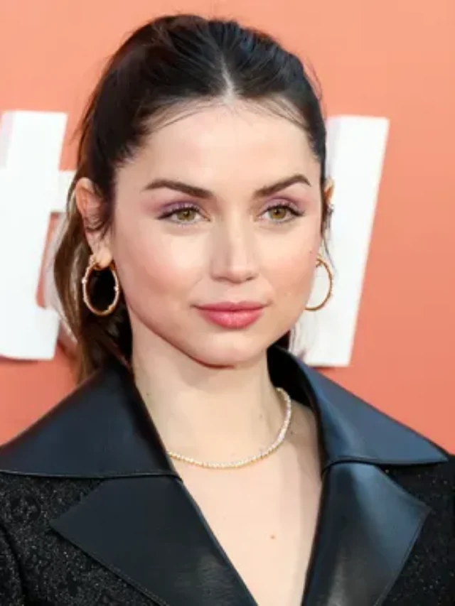 Ana de Armas: Hollywood’s Rising Star – Inspiring Journey & Stunning Success