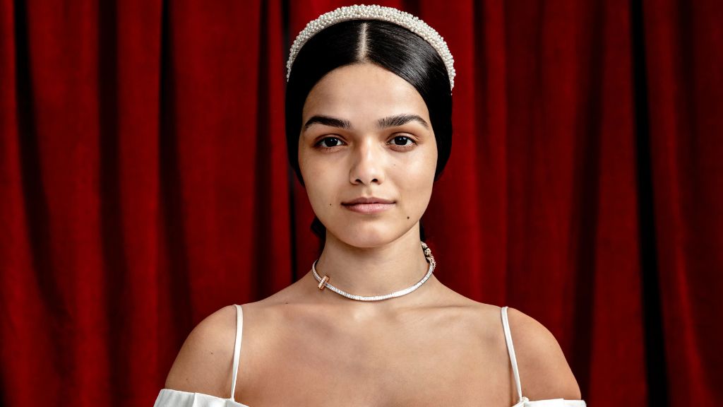 rachel zegler bikini