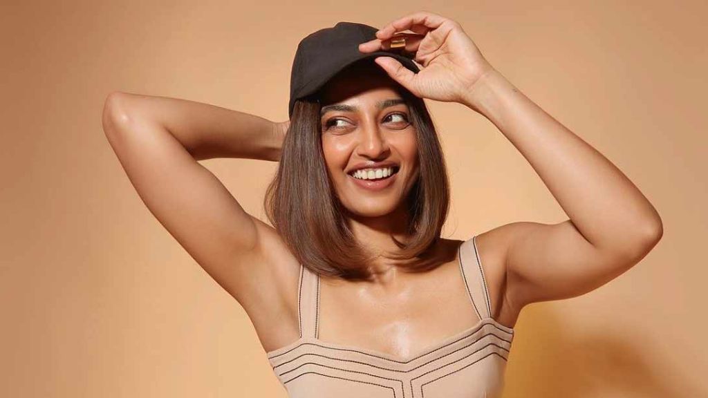 radhika apte net worth