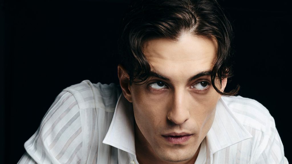 Damiano David's Style Evolution 2026 From Rocker to High-Fashion Icon