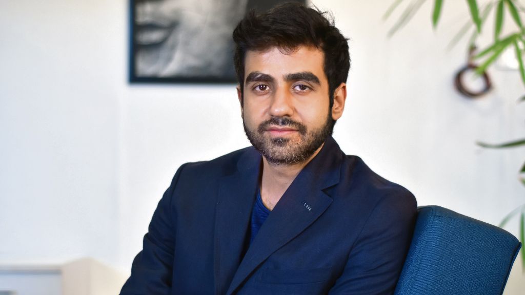 Nikhil Kamath income